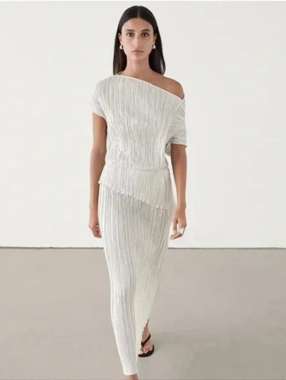 Massimo Dutti NWT Pearl Gray Asymmetrical Midi Dress 6605/300 Size 6